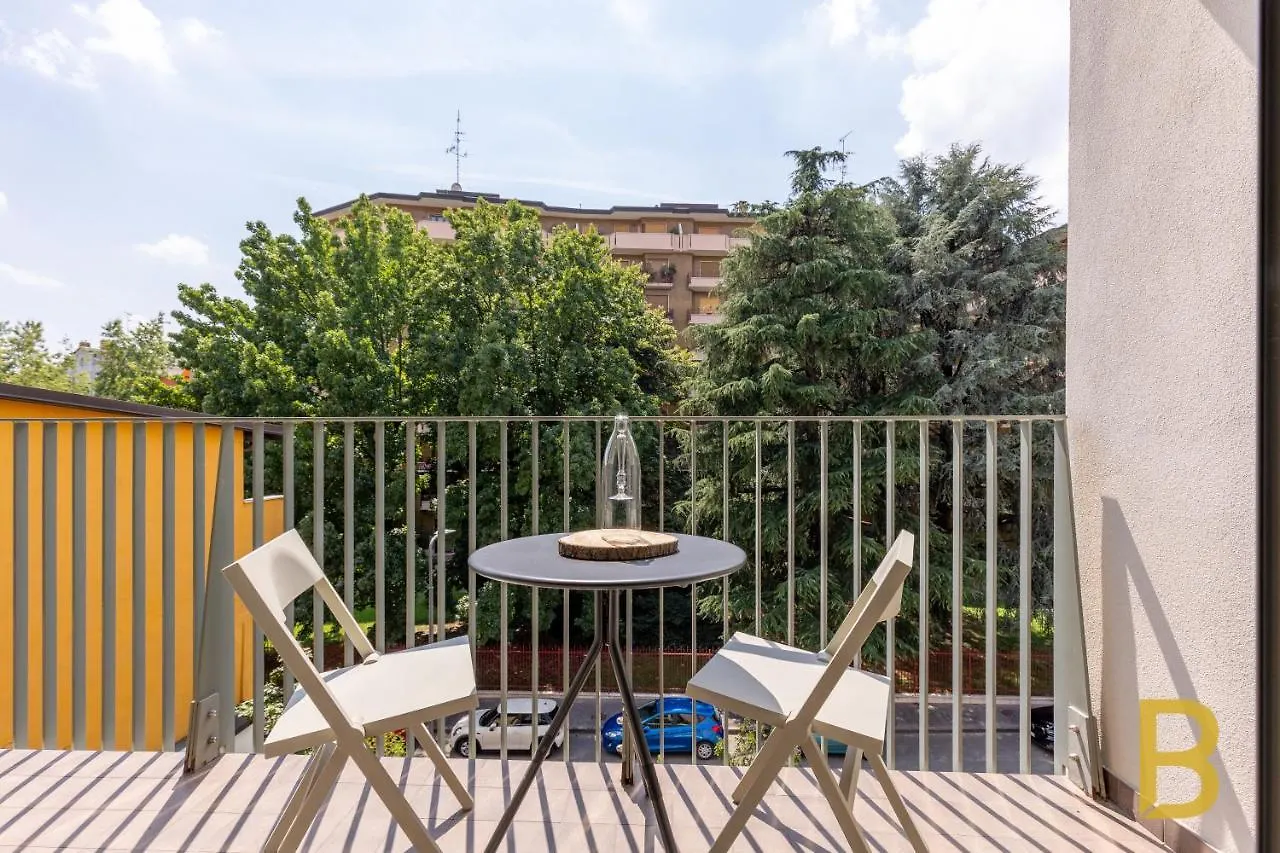 Beplace Apartments In Scalo Romana Milan