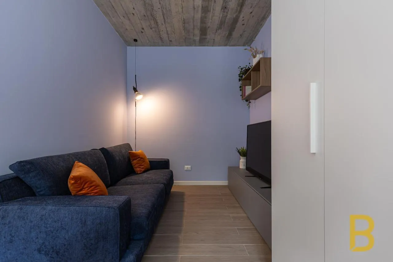 Beplace Apartments In Scalo Romana Milan