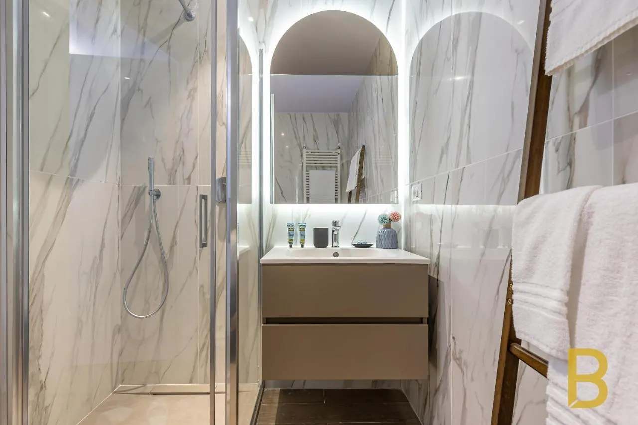 Beplace Apartments In Scalo Romana Milan Italy