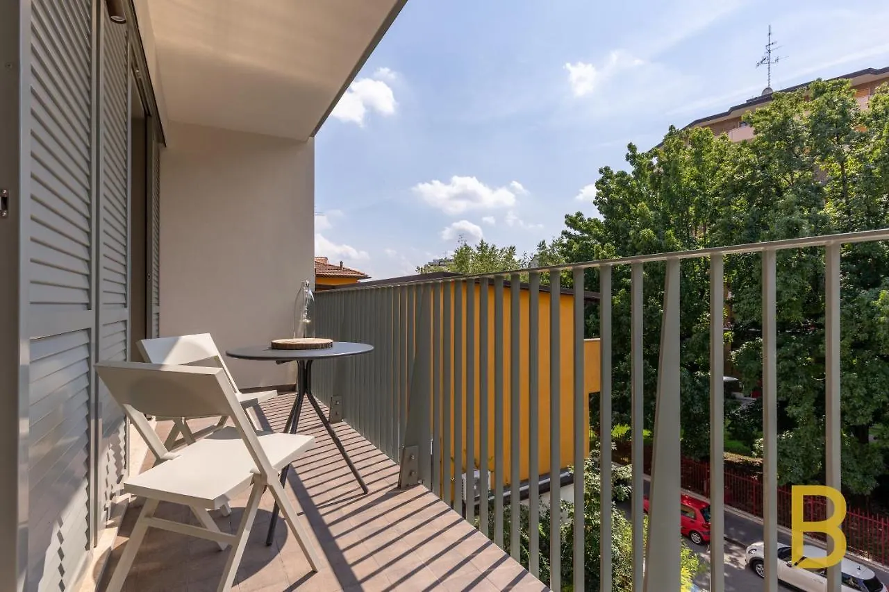 Beplace Apartments In Scalo Romana Milan